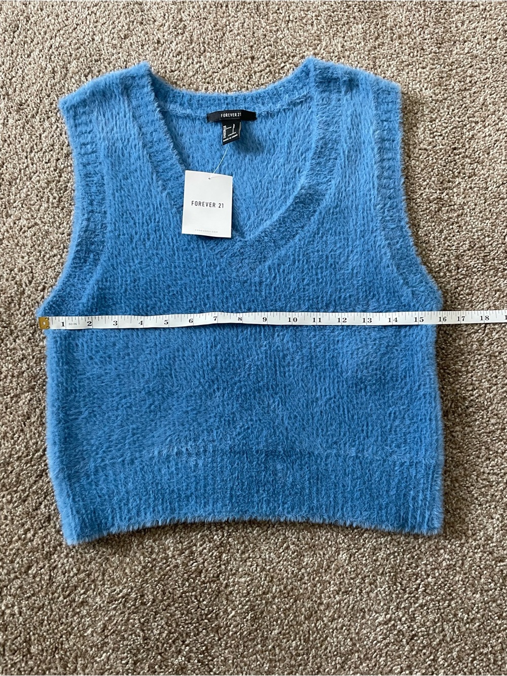 NWT Forever 21 - Blue Fuzzy Cropped Sweater Vest - Picture 5 of 5